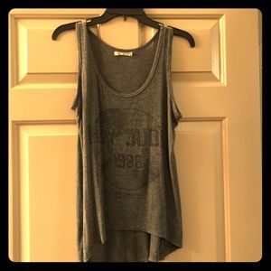 💟 Grey “Hey Jude” tank